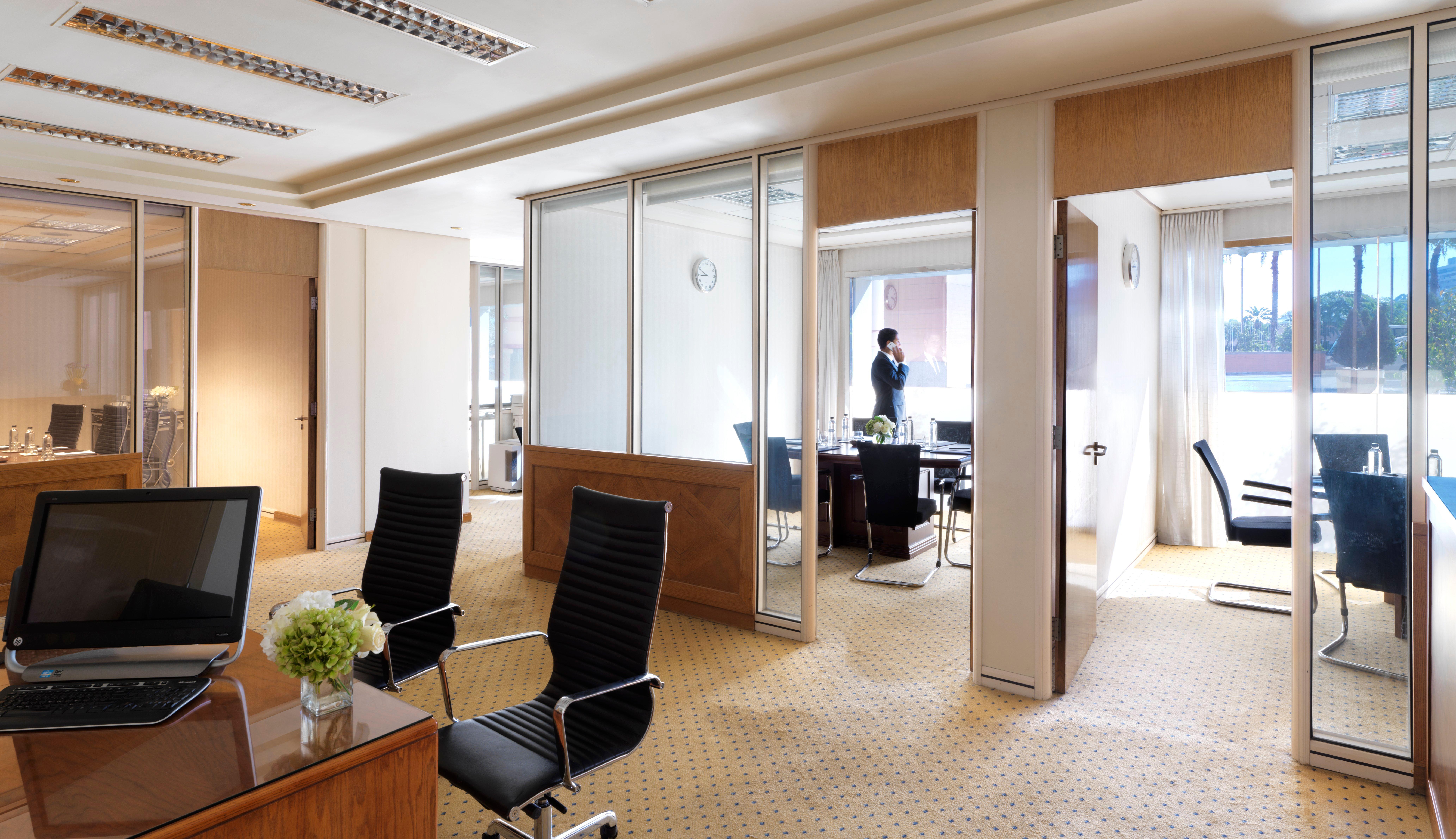 开罗城市之星洲际酒店 外观 照片 Office